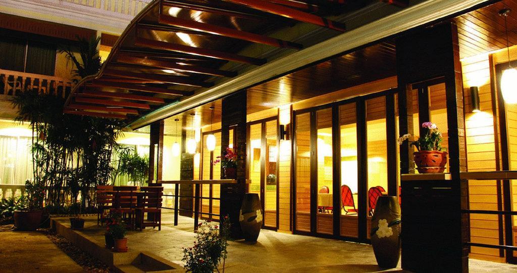 Windmill Resort Hotel Pattaya Luaran gambar