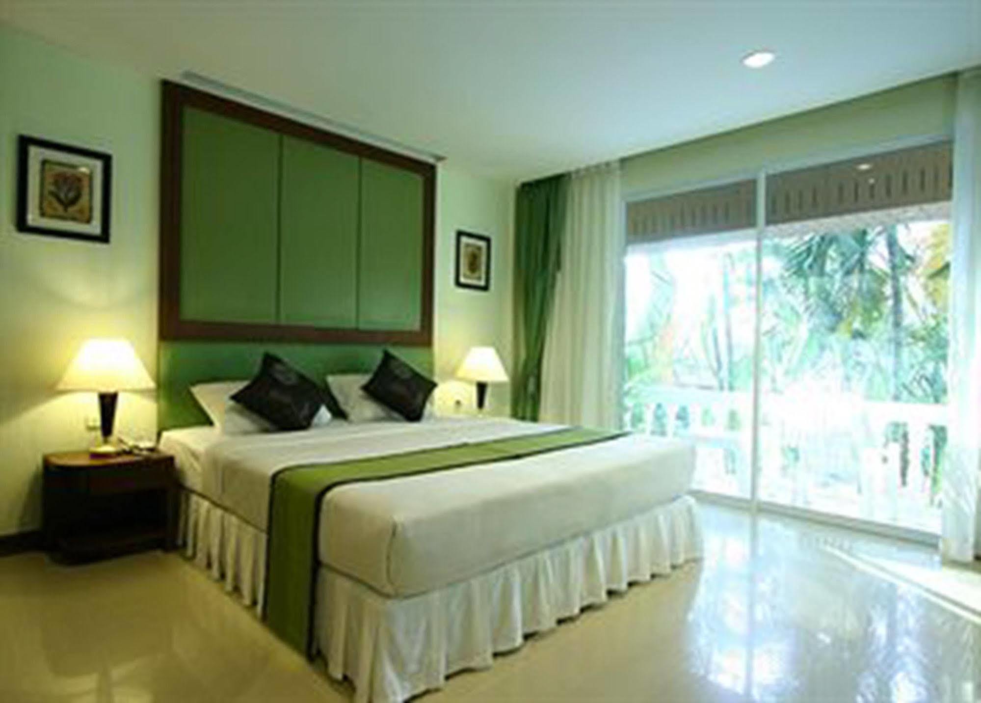 Windmill Resort Hotel Pattaya Luaran gambar