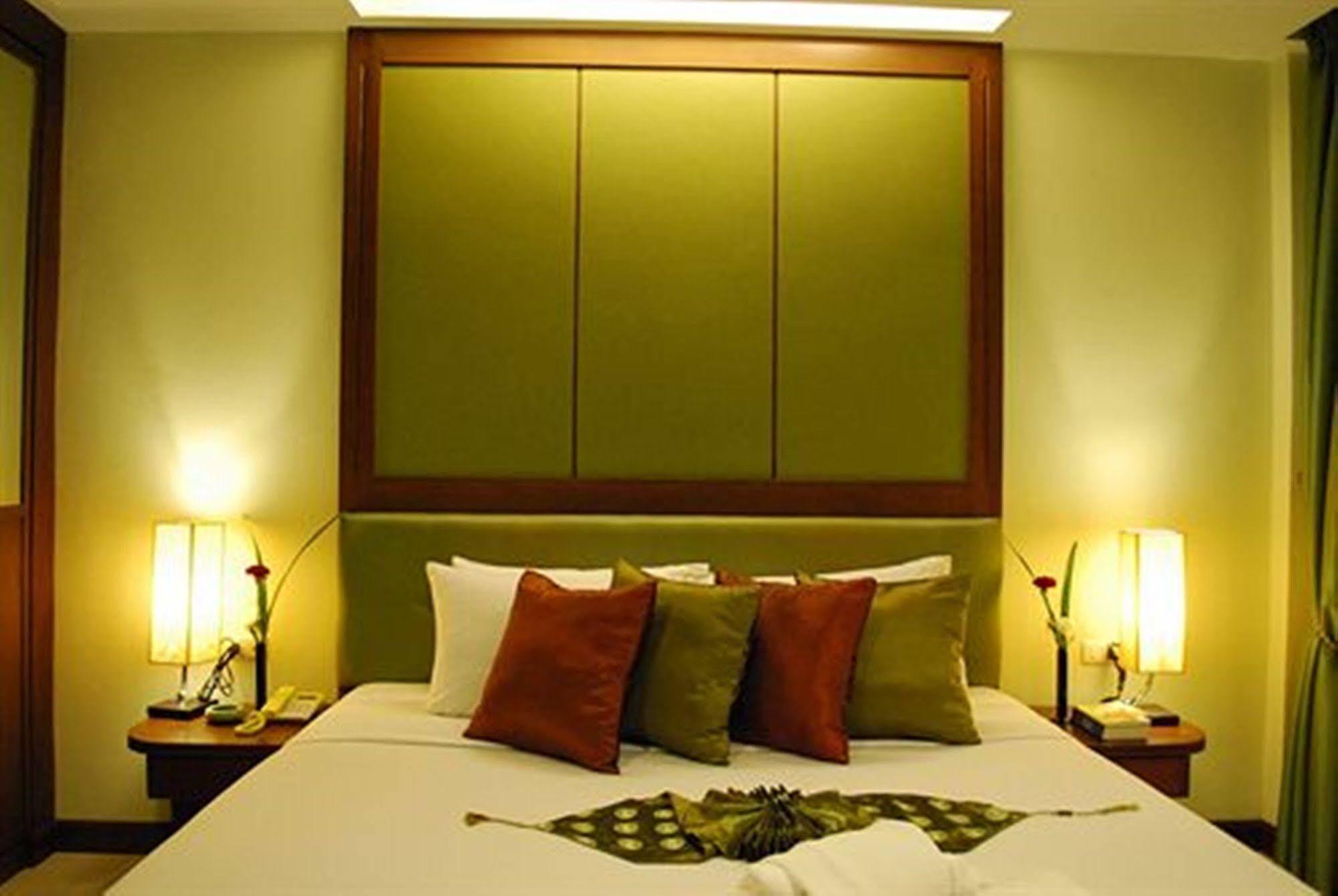 Windmill Resort Hotel Pattaya Luaran gambar